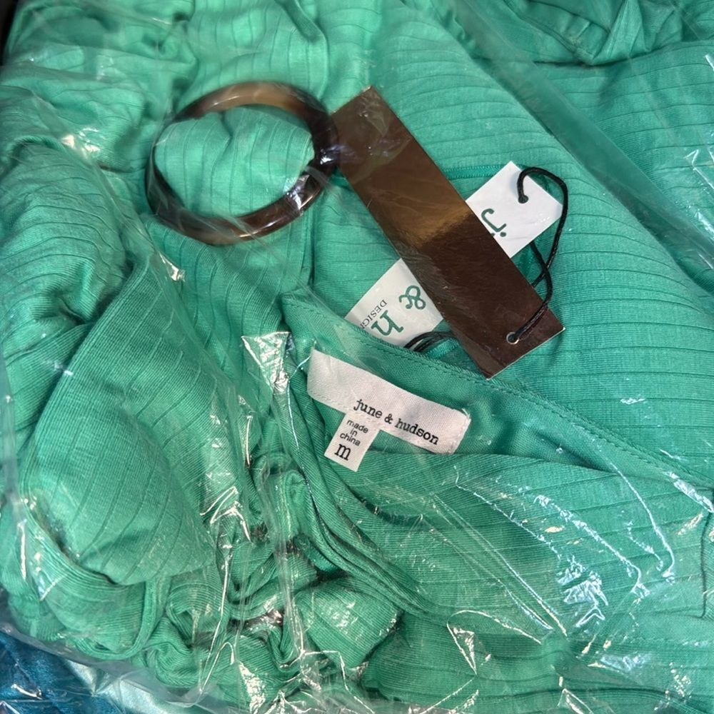 GREEN BELTED MAXY DRESS NEW WITH  THE TAGS - Picture 6 of 6